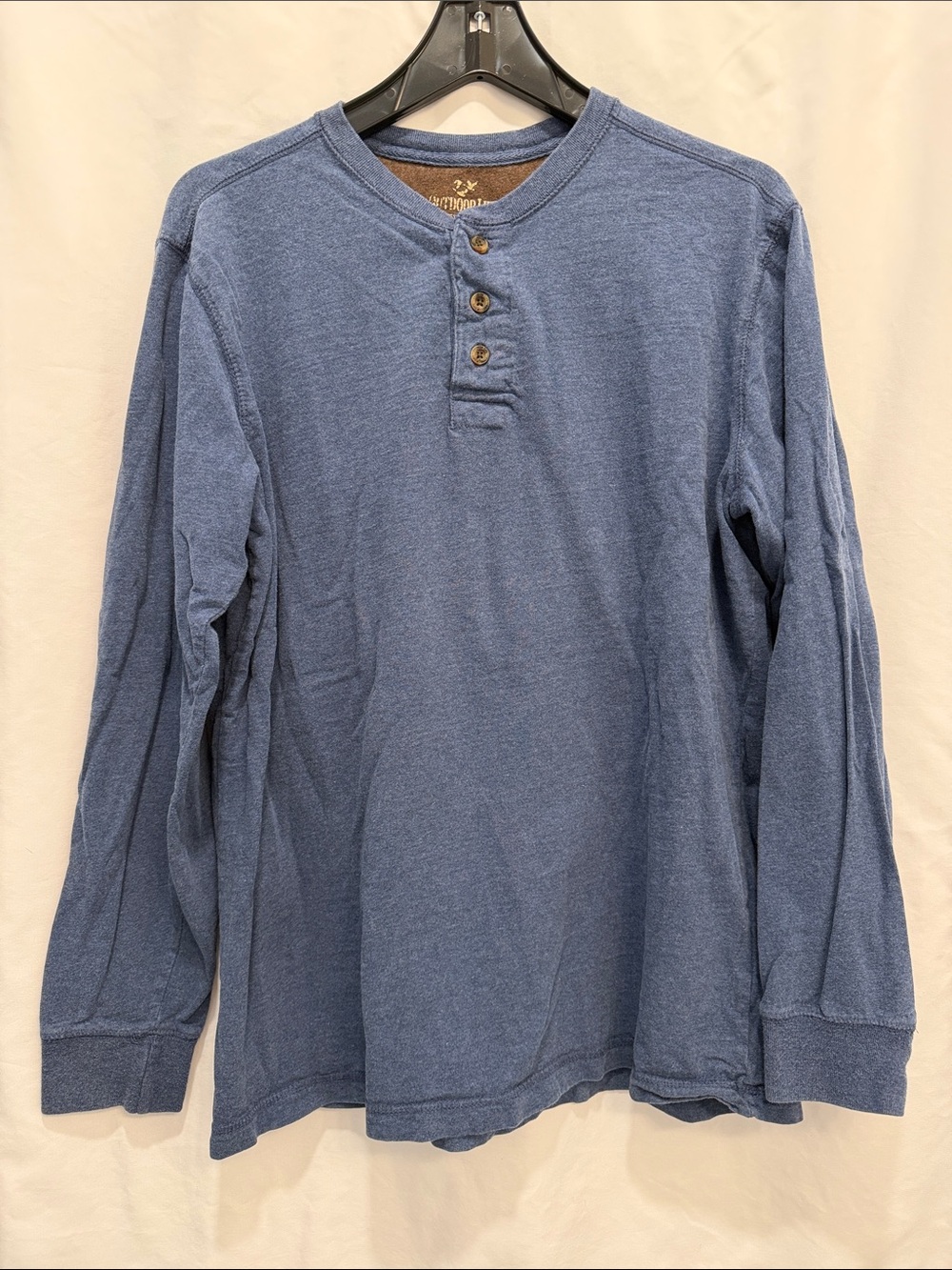 Blue Long-Sleeve Henley Shirt - Casual Comfort